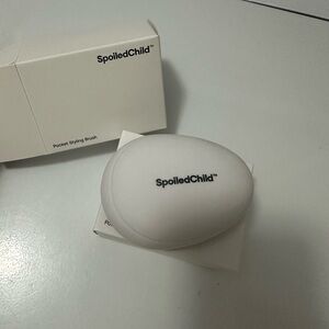 SpoiledChild White Pocket Styling Brush